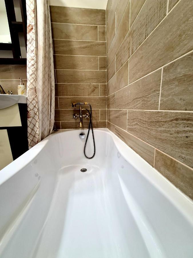 חונדוארה Best Apartment Central מראה חיצוני תמונה