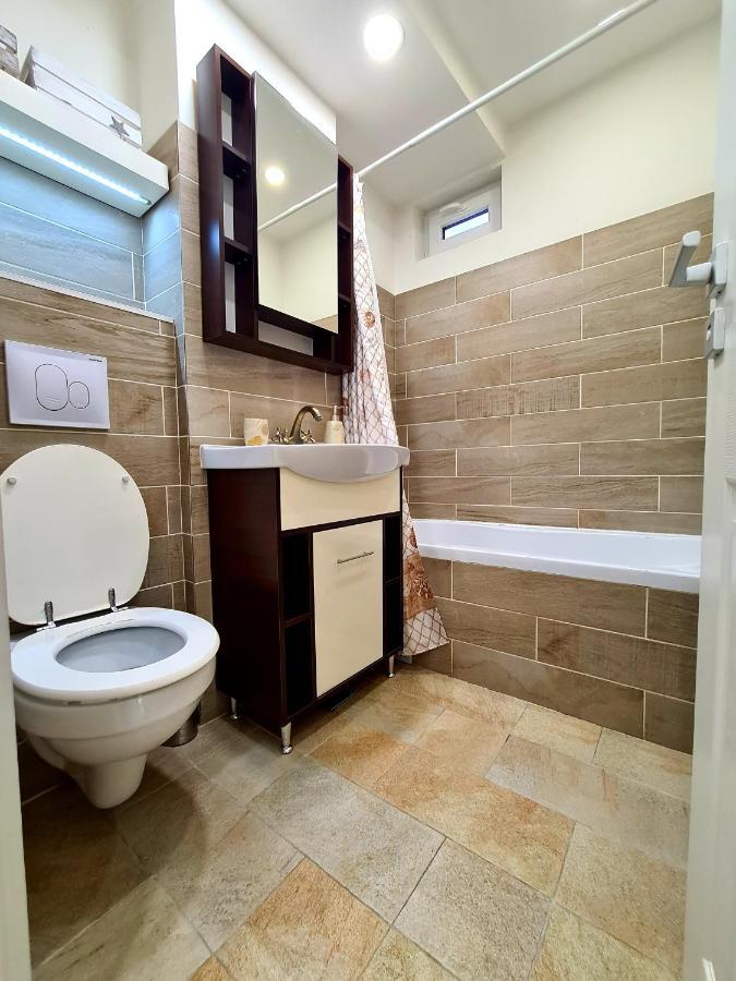 חונדוארה Best Apartment Central מראה חיצוני תמונה