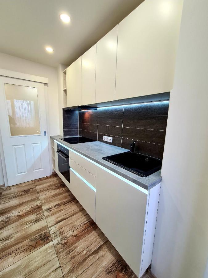 חונדוארה Best Apartment Central מראה חיצוני תמונה
