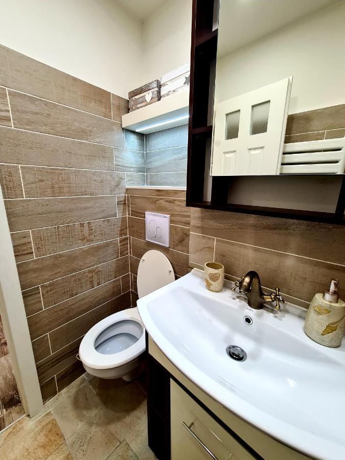 חונדוארה Best Apartment Central מראה חיצוני תמונה