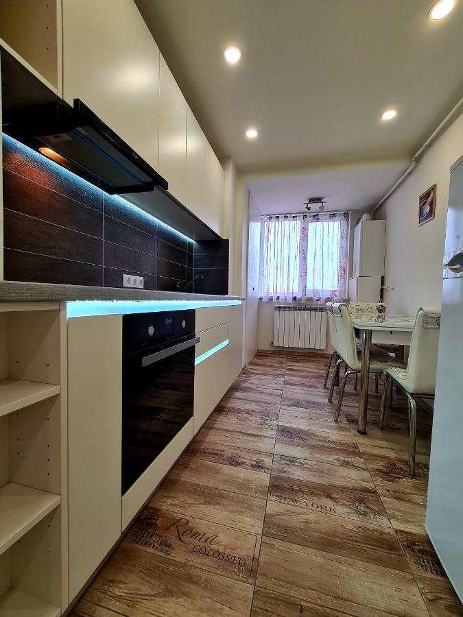 חונדוארה Best Apartment Central מראה חיצוני תמונה